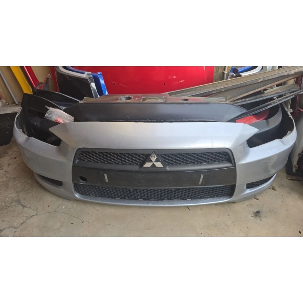 Mitsubishi Lancer GT Ex Ori/Used Front Bumper With Ori Lip Foglamp Nice Condition Not Halfcut